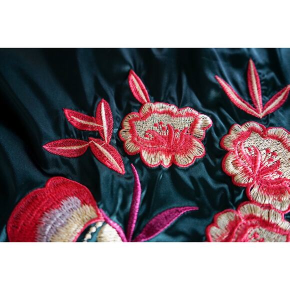 Rusttydustty Floral Embroidered Satin Kimono Robe 1XL Art Boho Witchy Retro Gown - Picture 13 of 16